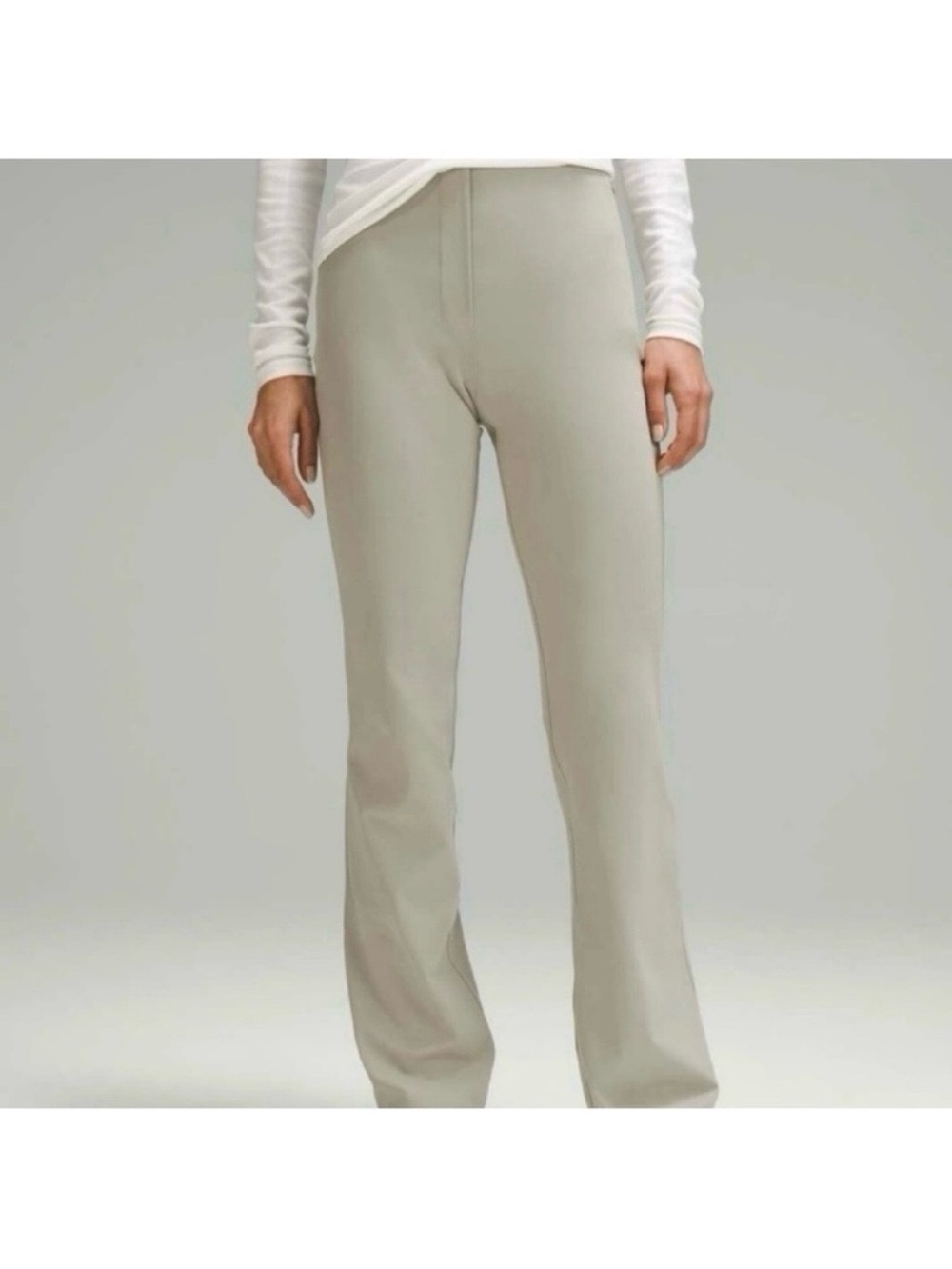 Lululemon Smooth Fit Pull-On High-Rise Pant in Riverstone Casual Work corporate